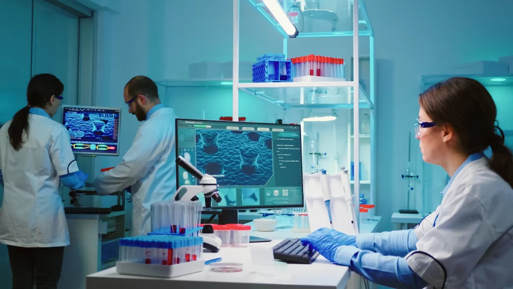 Tecnologia e Análises Clínicas-LabPlus Vida